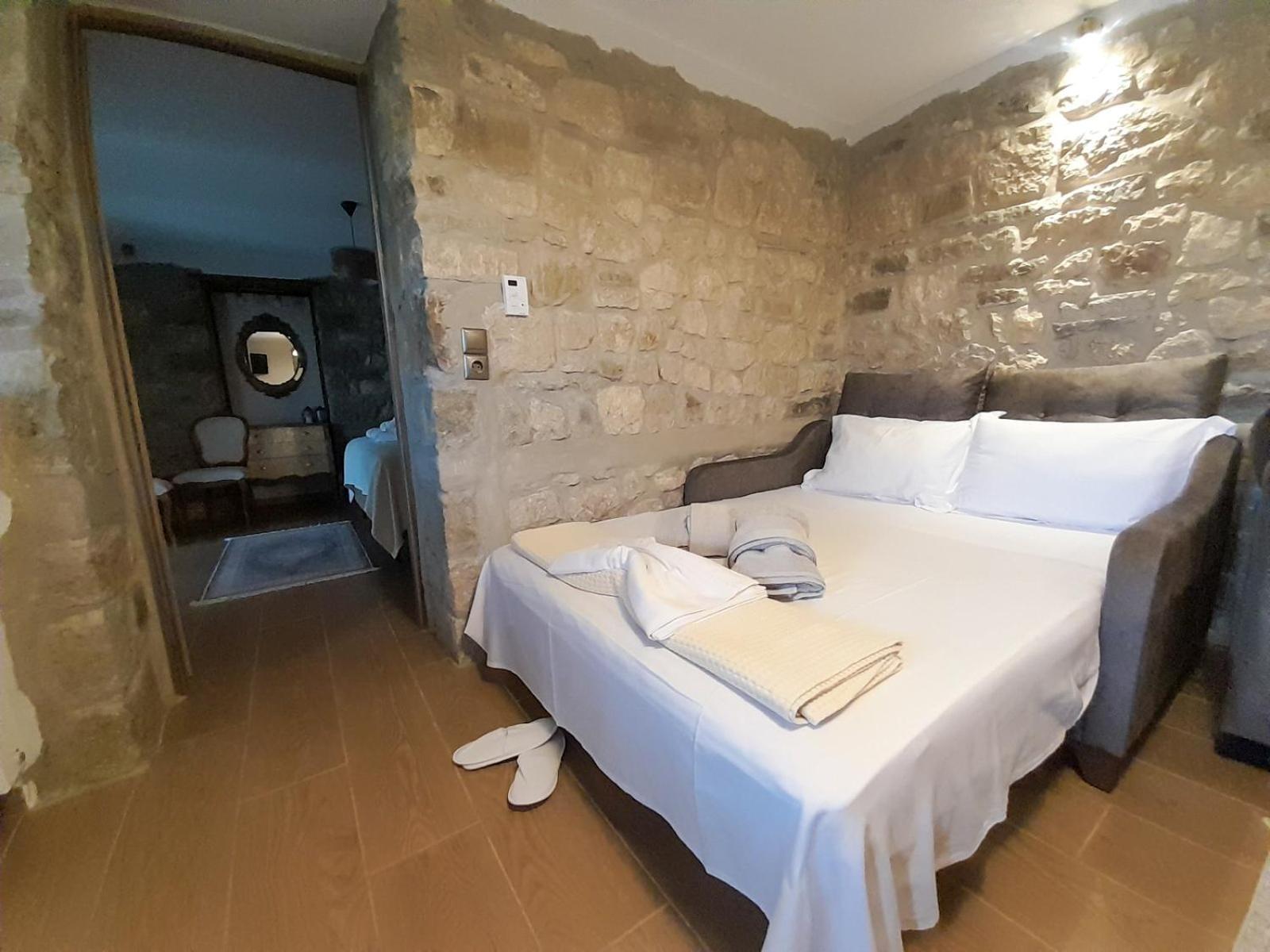 Elen'S Suites Pramanta Exterior foto
